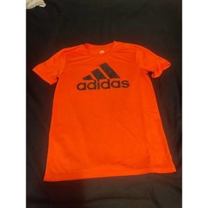LARGE ORANGE ADIDAS MOISTURE WICKING T-SHIRT